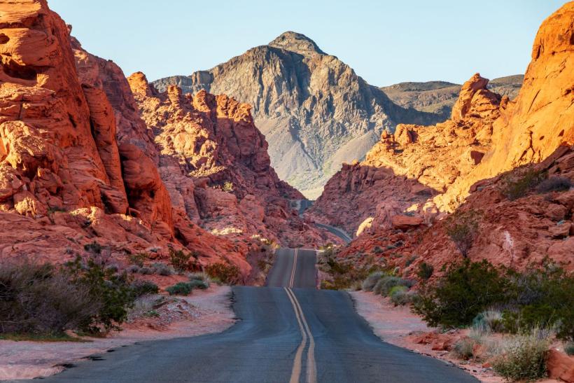 Nevada - the perfect winter destination for snowbird who love RVing and road trips!